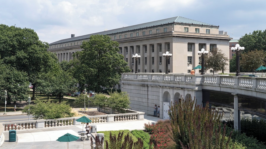 Harrisburg_StateLibraryofPennsylvania_6078555_006