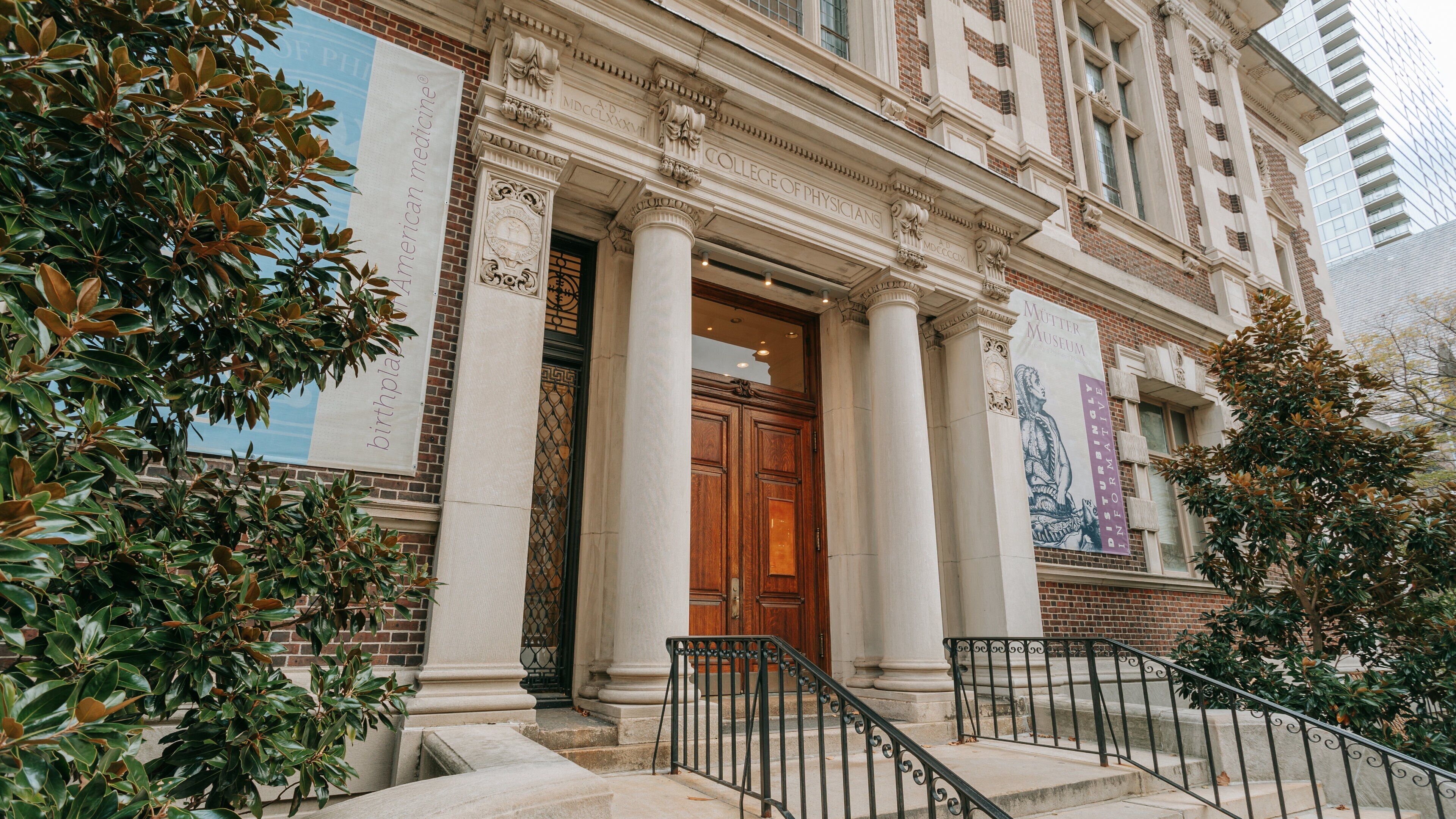 The Mütter Museum showing heritage architecture