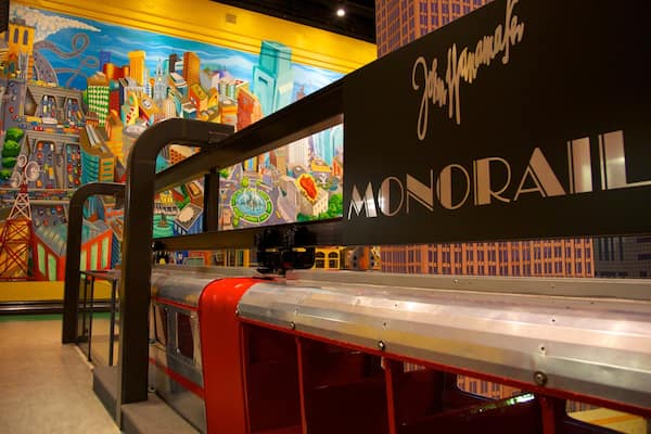 プリーズ タッチ博物館 フィーチャー 屋内の眺め と 標識