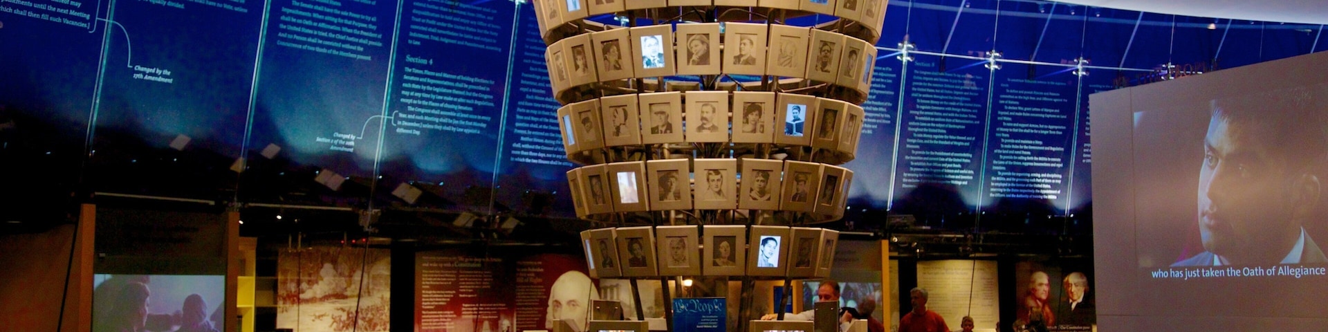 National Constitution Center mostrando vistas internas