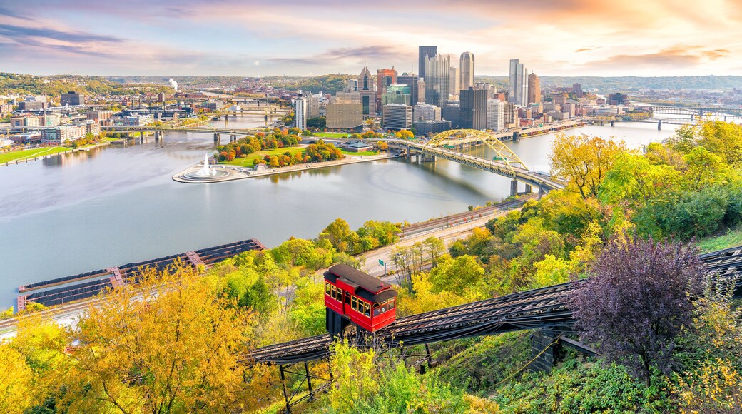 Downtown skyline of Pittsburgh, Pennsylvania at sunset