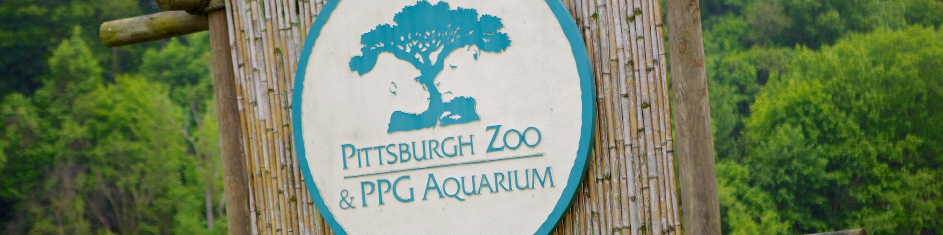 Pittsburgh Zoo and Aquarium which includes signage, marine life and zoo animals