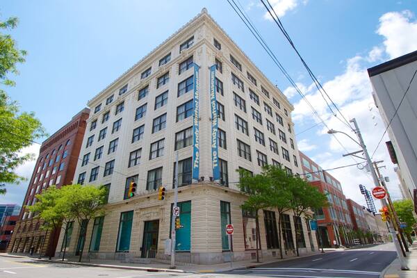 アンディ ウォーホール美術館 どの含み ストリート シーン と 都市