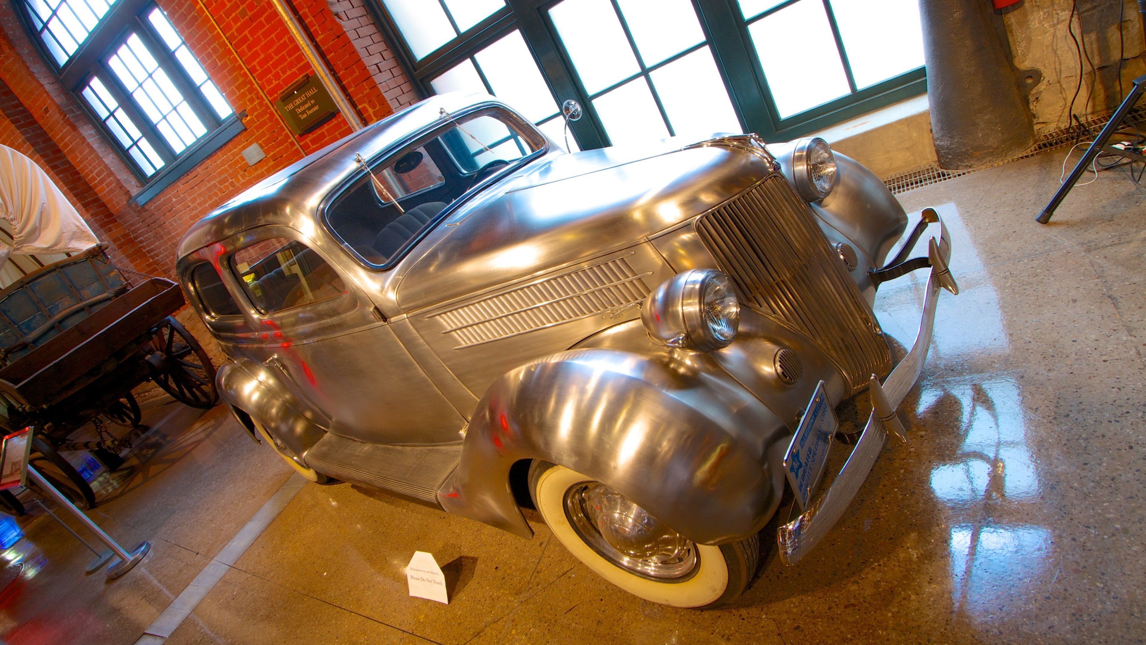 Senator John Heinz Regional History Centre caratteristiche di vista interna