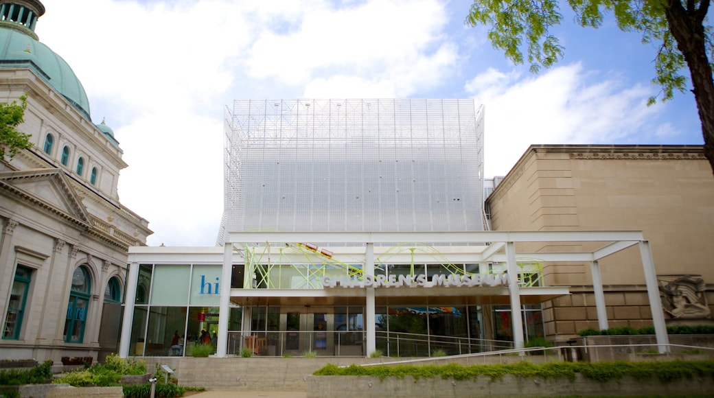 Children\\\'s Museum of Pittsburgh featuring modern architecture