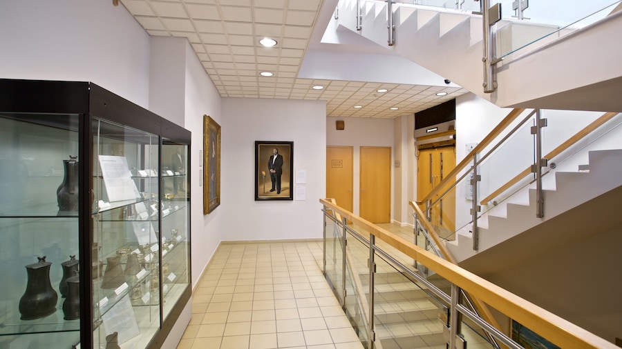 Jersey Museum & Art Gallery showing interior views