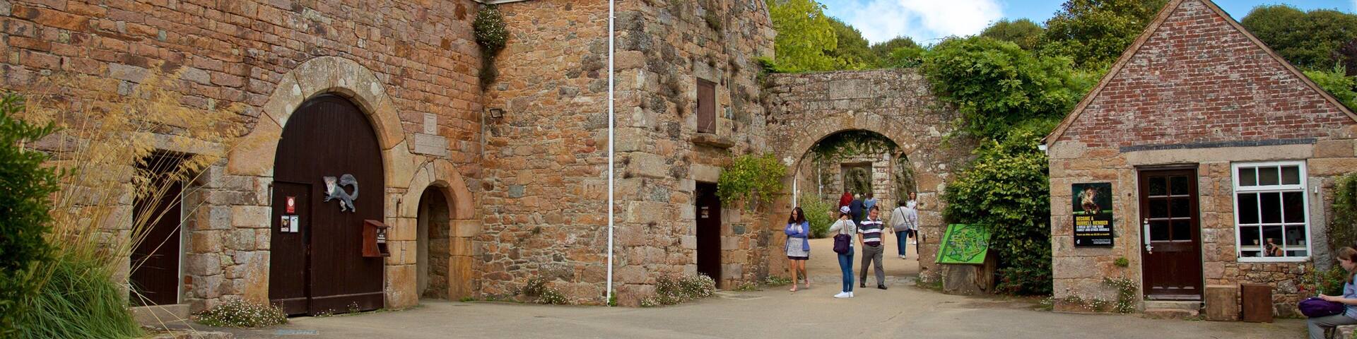 Jersey Zoological Park som inkluderar historiska element