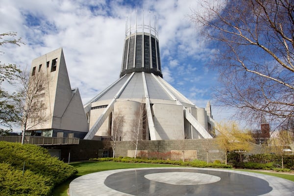 Liverpool Metropolitan Cathedral qui includes église ou cathédrale