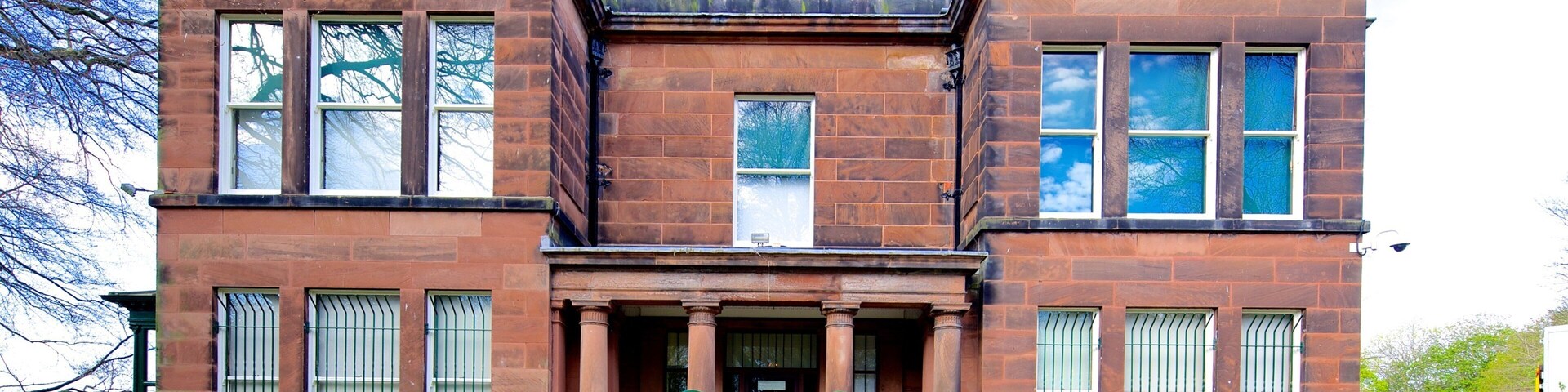 Sudley House showing a house and heritage architecture