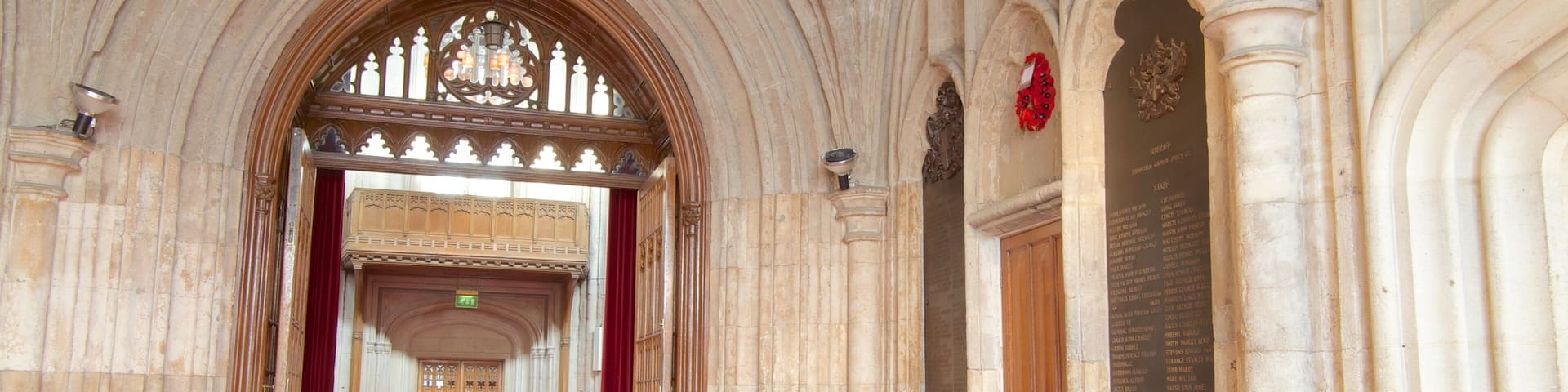 London Guildhall which includes interior views, heritage elements and heritage architecture