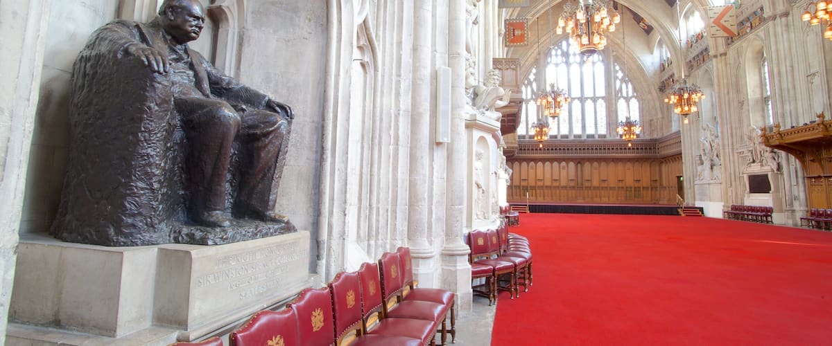 London Guildhall cho thấy pho tượng, kiến trúc di sản và di sản