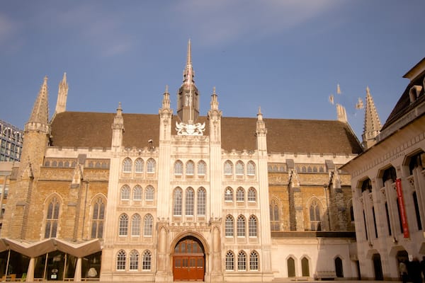 London Guildhall featuring a square or plaza, heritage architecture and heritage elements