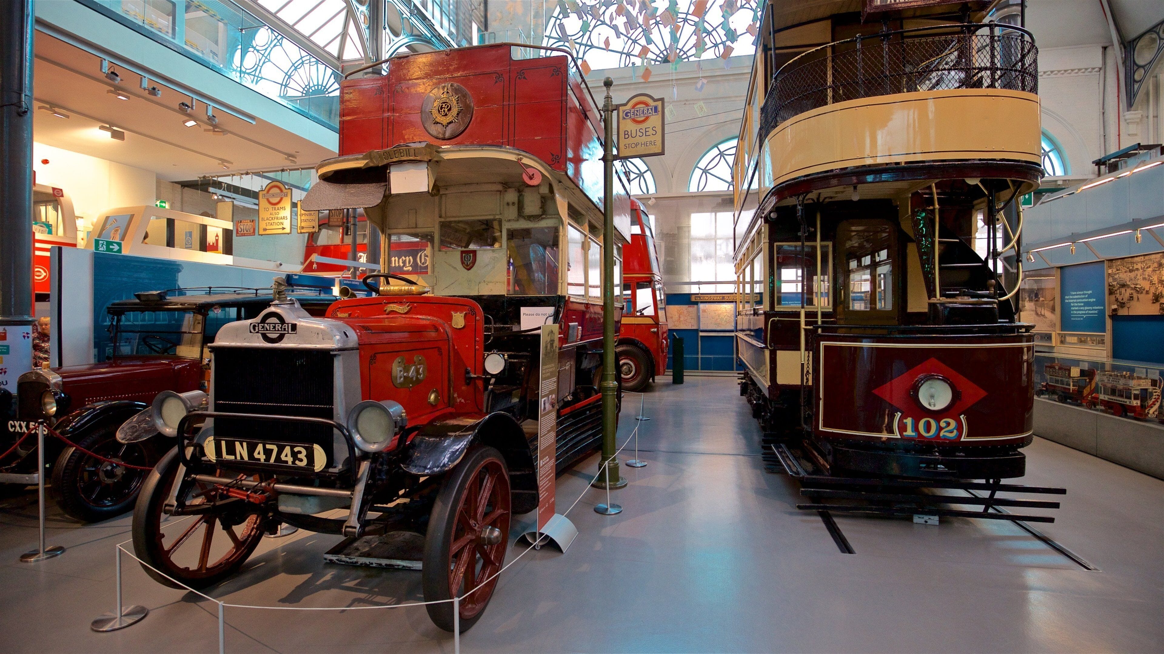 London Transport Museum featuring heritage elements and interior views