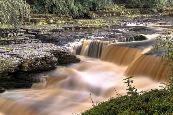 If you like to take long exposure photography of waterfalls, this is a place to definitely visit