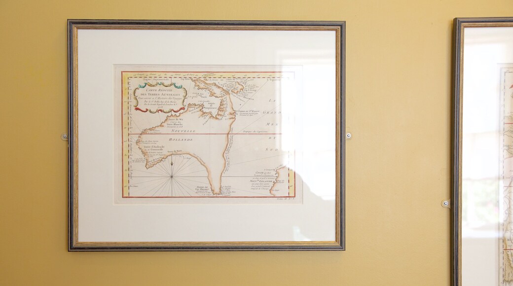 Museo memorial del Capitán Cook mostrando vistas interiores