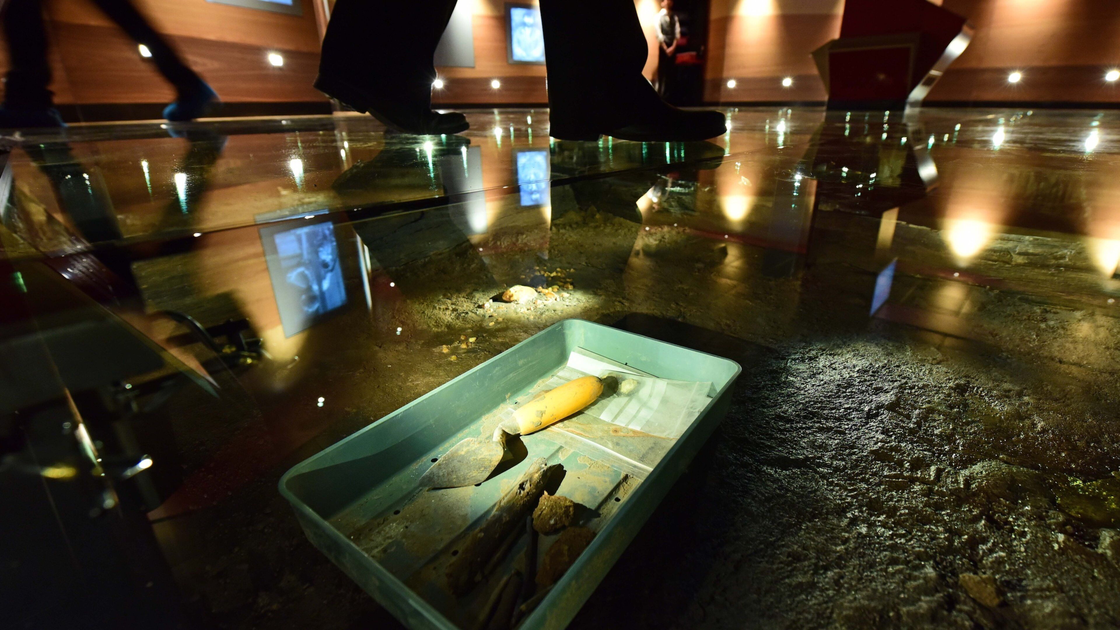 Jorvik Viking Centre showing interior views