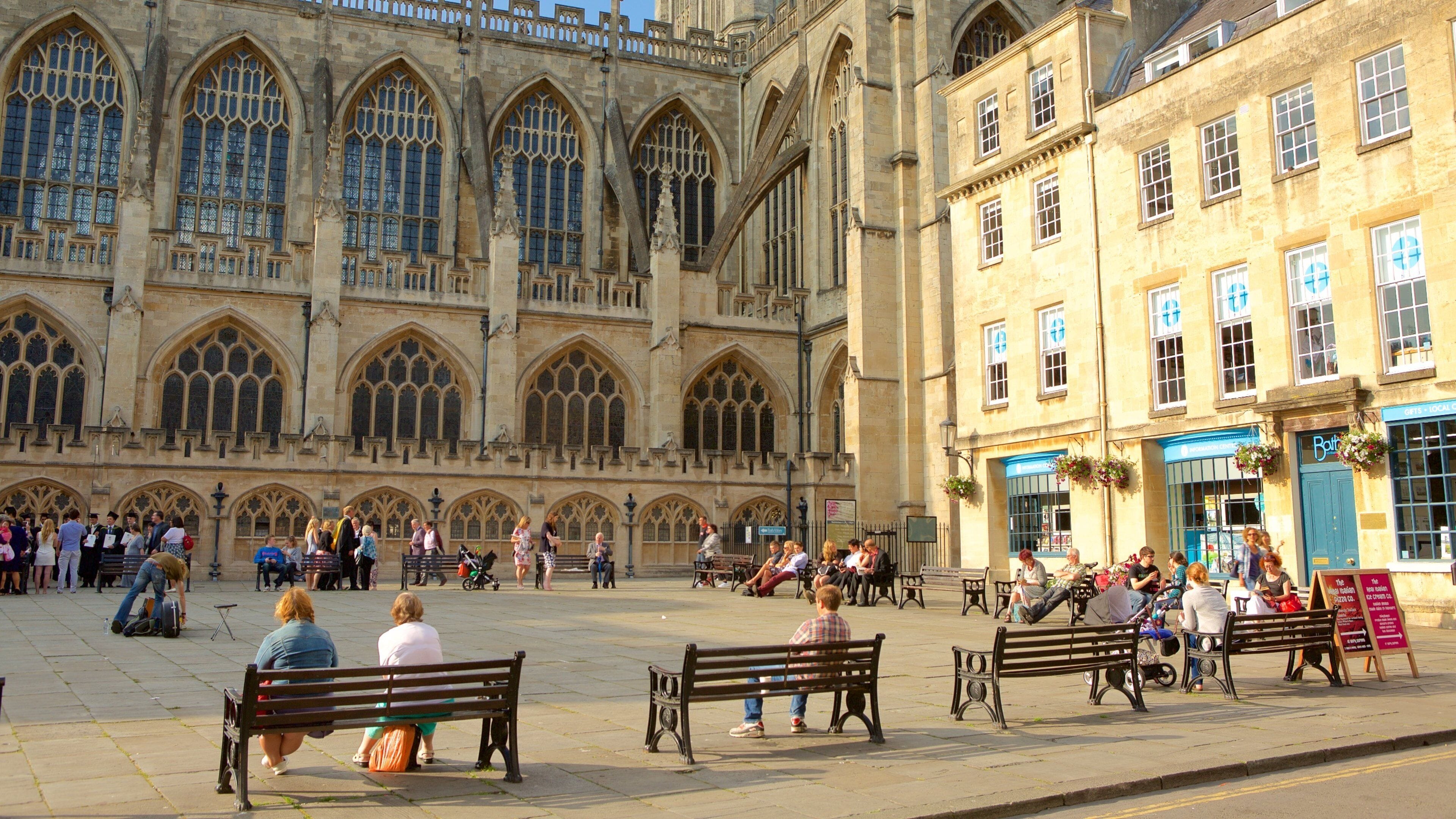 Bath Abbey which includes heritage architecture, a church or cathedral and a square or plaza