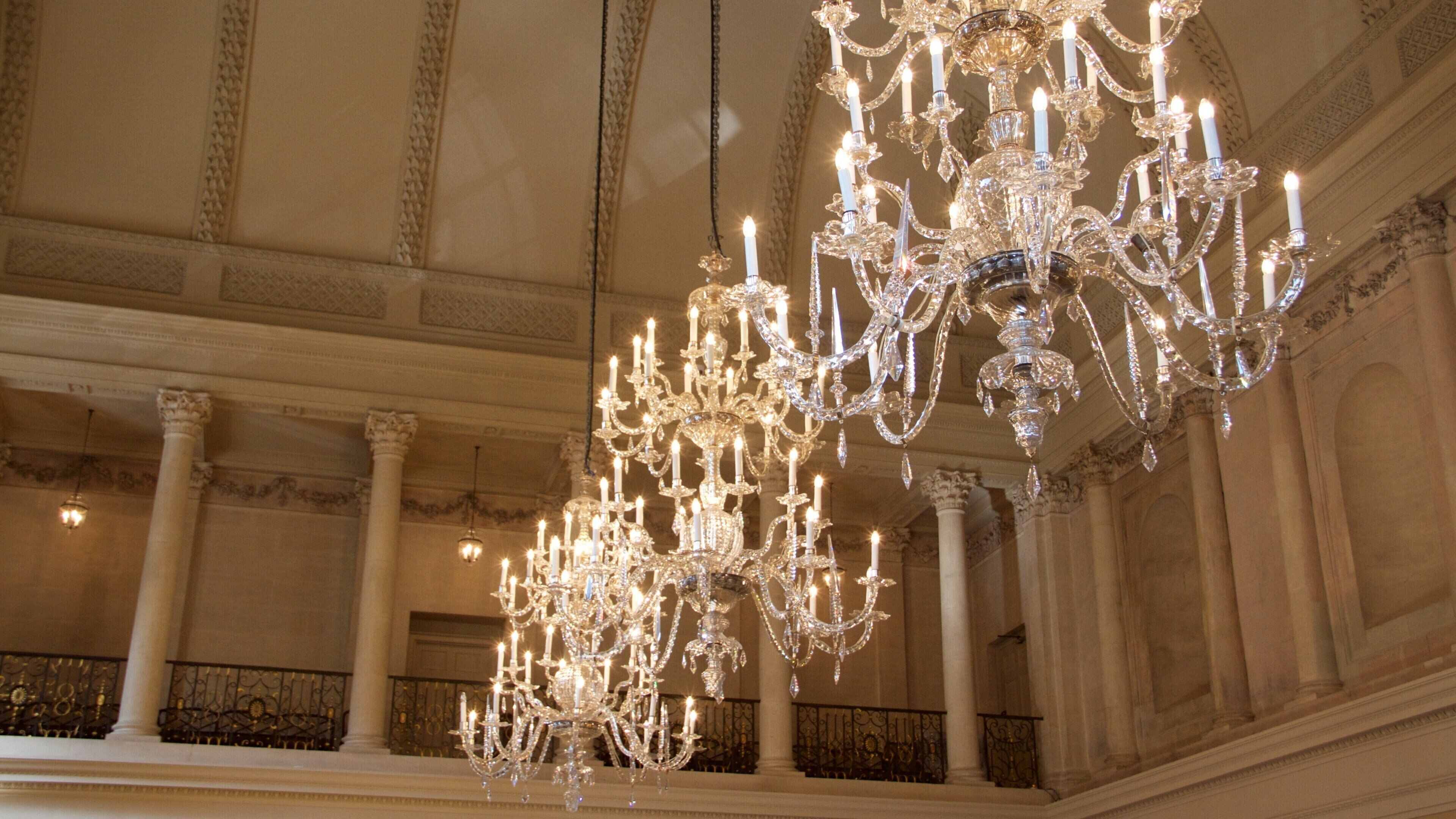 Bath Assembly Rooms showing interior views and heritage architecture