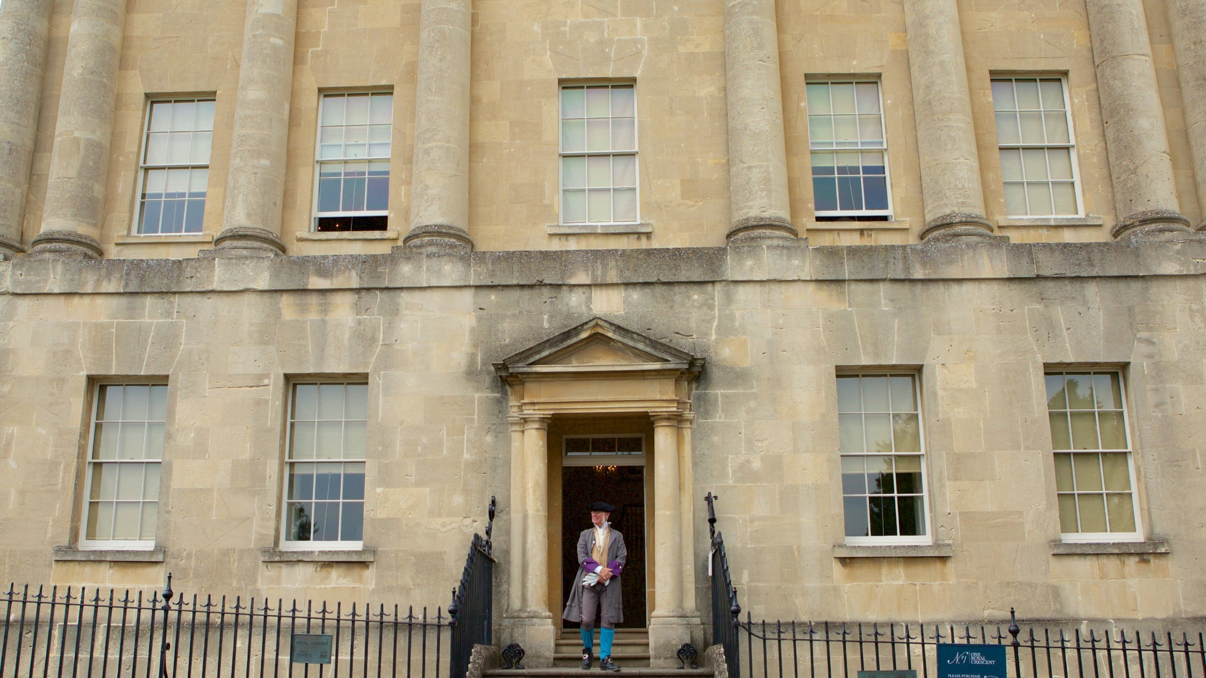 No. 1 Royal Crescent which includes heritage elements, a castle and heritage architecture