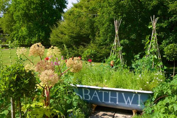 Royal Victoria Park mit einem Geschichtliches, Beschilderung und Garten