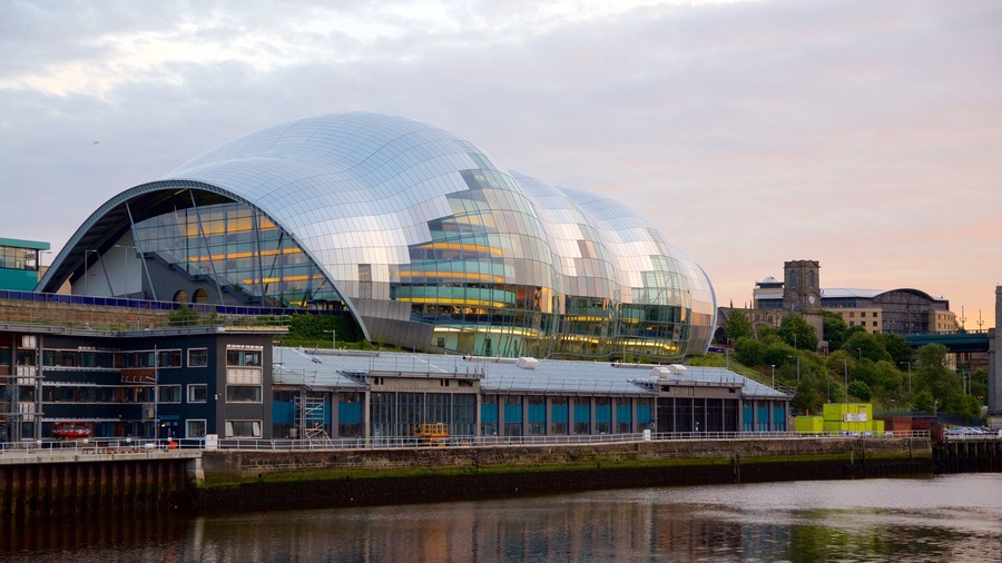 Sage Gateshead showing a river or creek, modern architecture and a city
