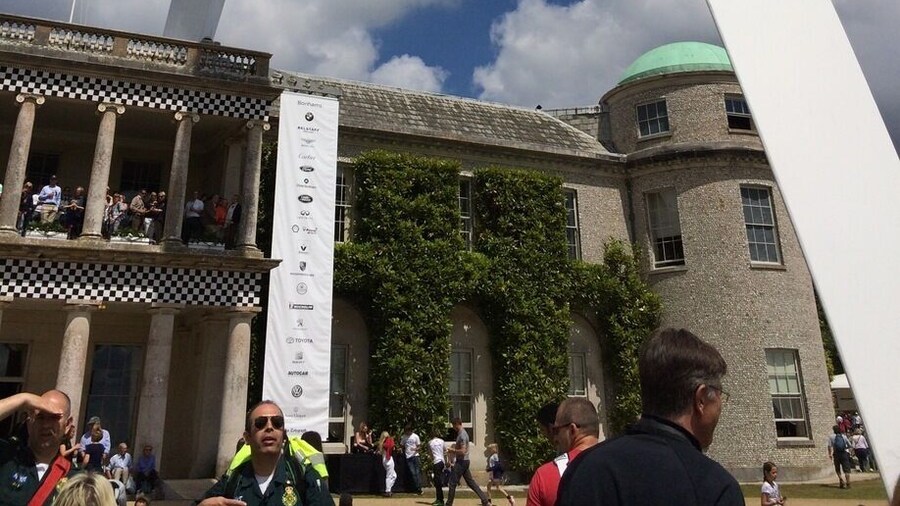 Festival of Speed 2014. Mercedes-Benz feature sculpture.