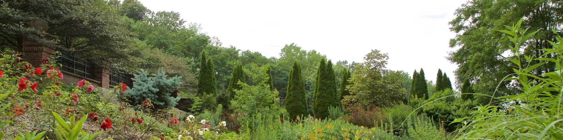 Lauritzen Gardens mit einem Park und Wildblumen