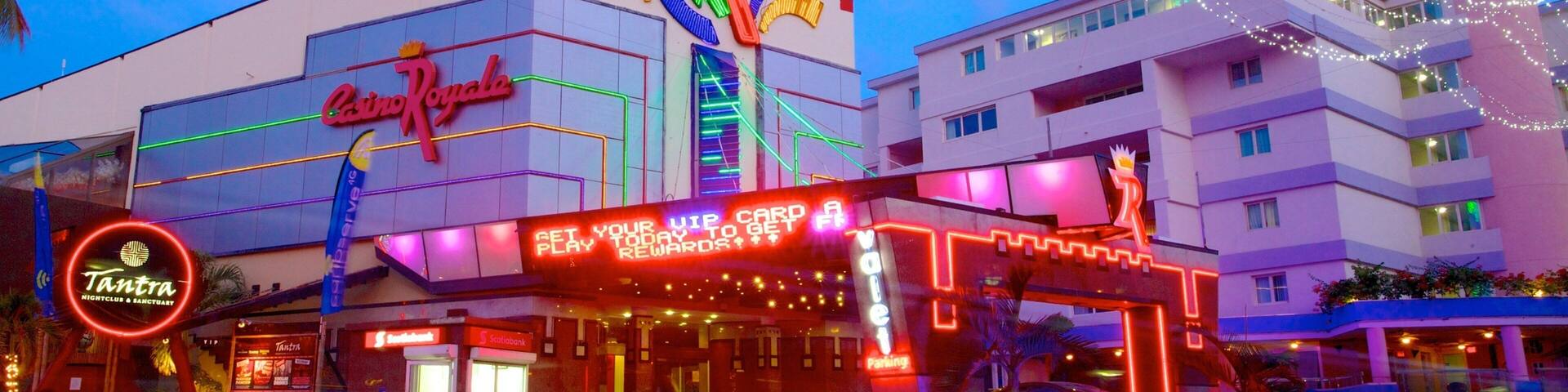 Casino Royale showing a city, street scenes and a casino