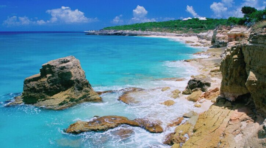 Caribbean, St. Martin, Cupecoy Beach, Rock Formation in a sea