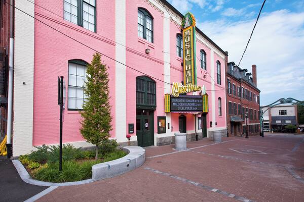 Portsmouth_MusicHall_6079655_05