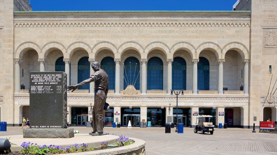 Boardwalk Hall featuring heritage architecture, a statue or sculpture and a monument