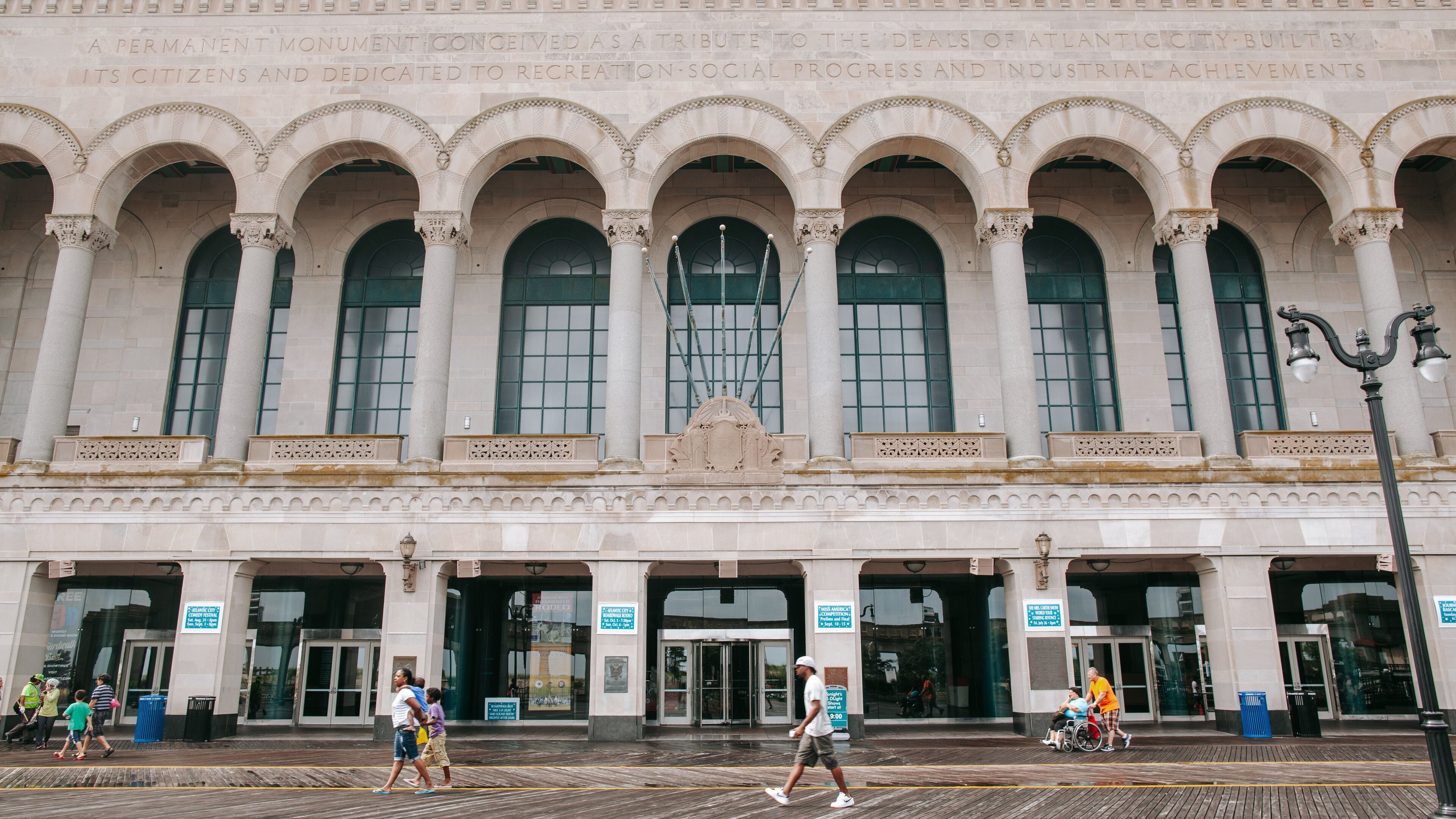 Boardwalk Hall featuring heritage architecture and street scenes