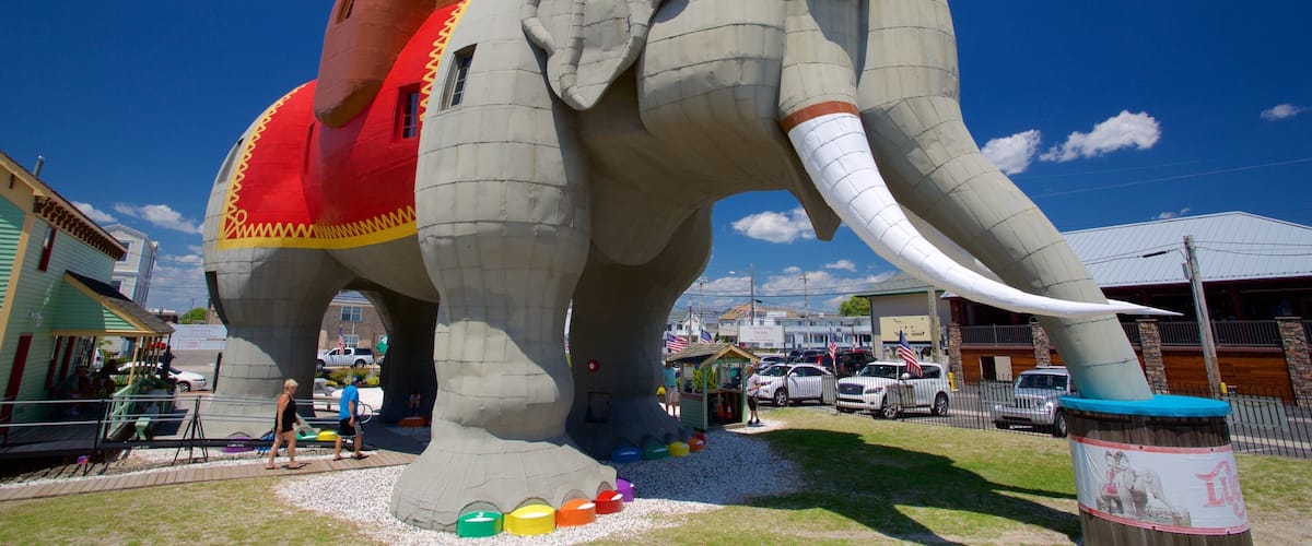 Lucy the Elephant mit einem Outdoor-Kunst