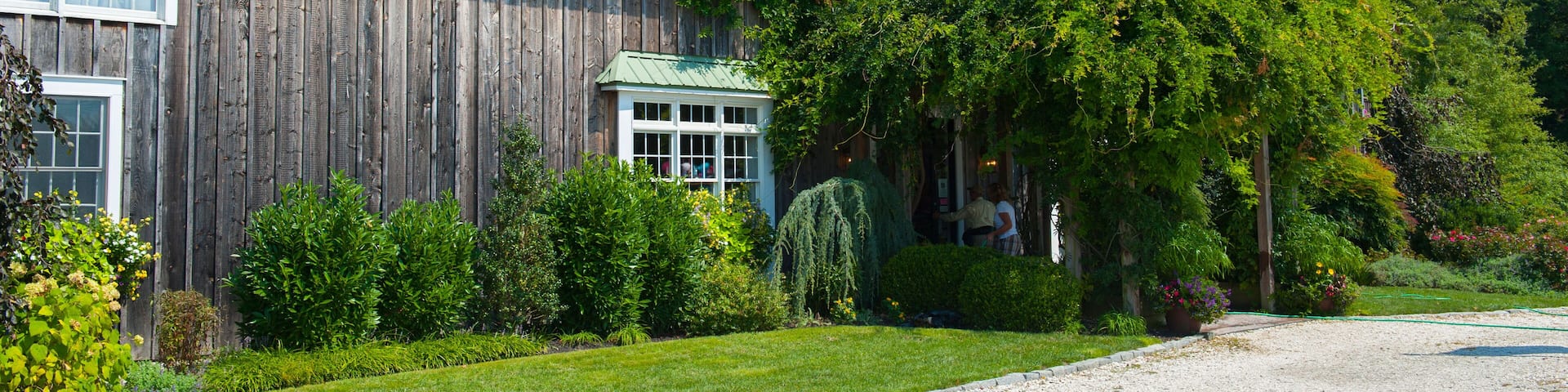 DEDB03 USA, New Jersey NJ Cape May Winery and vineyards on the Southern Jersey Shore exterior of the main entrance