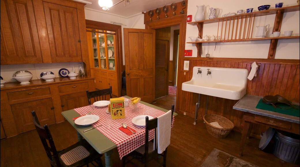 Landgoed Emlen Physick inclusief een huis, historisch erfgoed en interieur