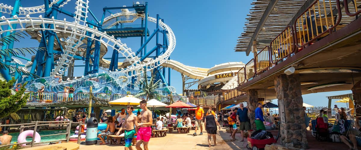 Ocean Oasis Waterpark and Beach Club showing rides and a waterpark