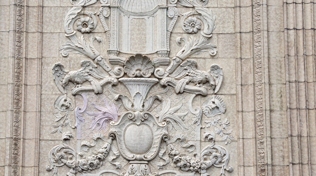 Loew\'s Jersey Theater showing theater scenes