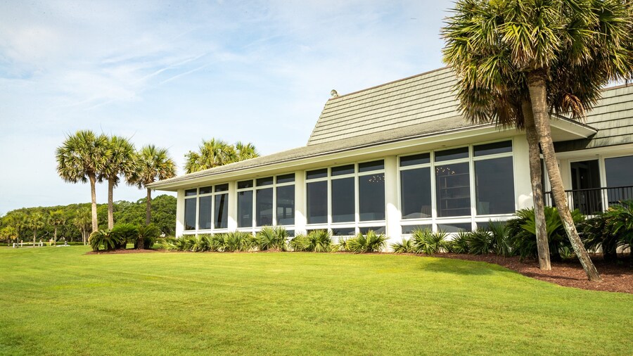 Dunes Golf and Beach Club