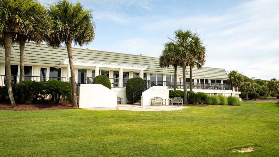 Dunes Golf and Beach Club featuring a garden
