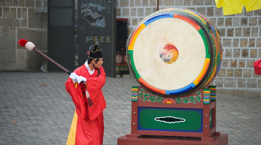 ๋์๊ถ ์ ๋ณด์ฌ์ฃผ๋ ๊ณต์ฐ ์์ ๋ฟ๋ง ์๋๋ผ ๋จ์