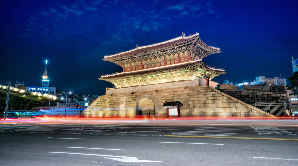 Porta Heunginjimun