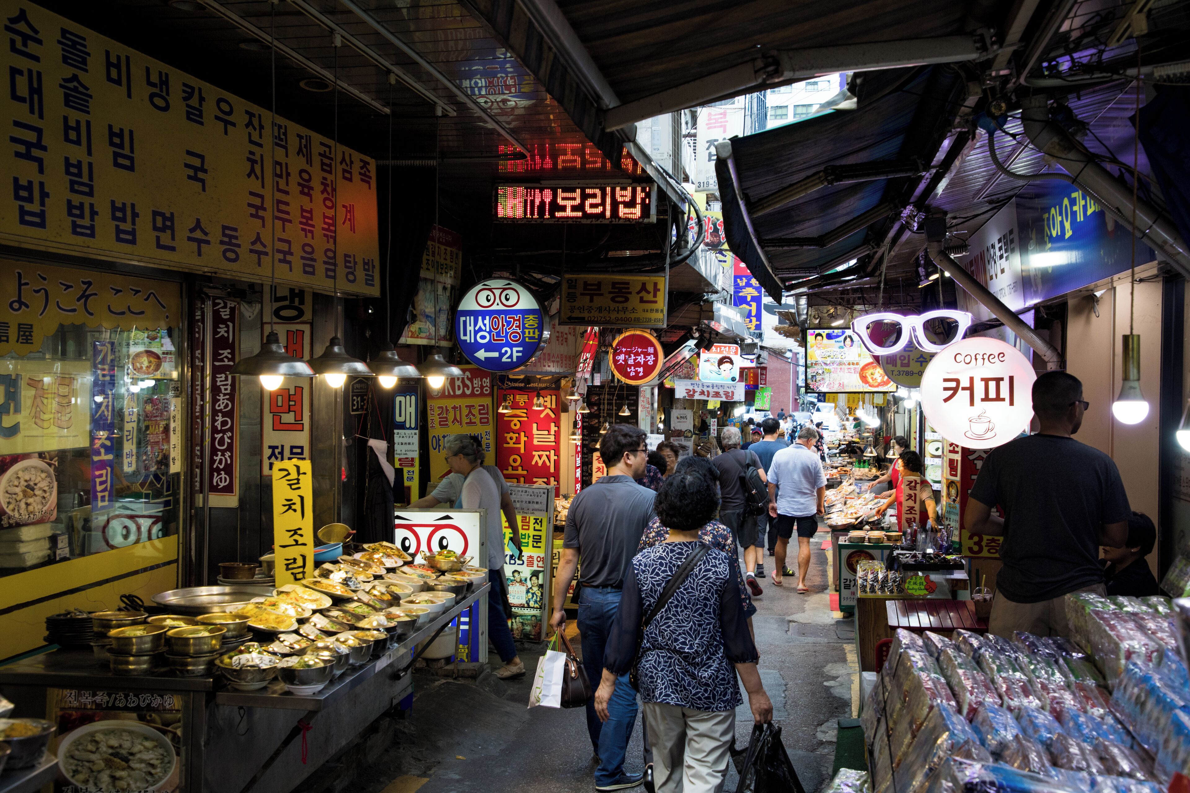 Seoul_NamdaemunMarket_6080055_-4