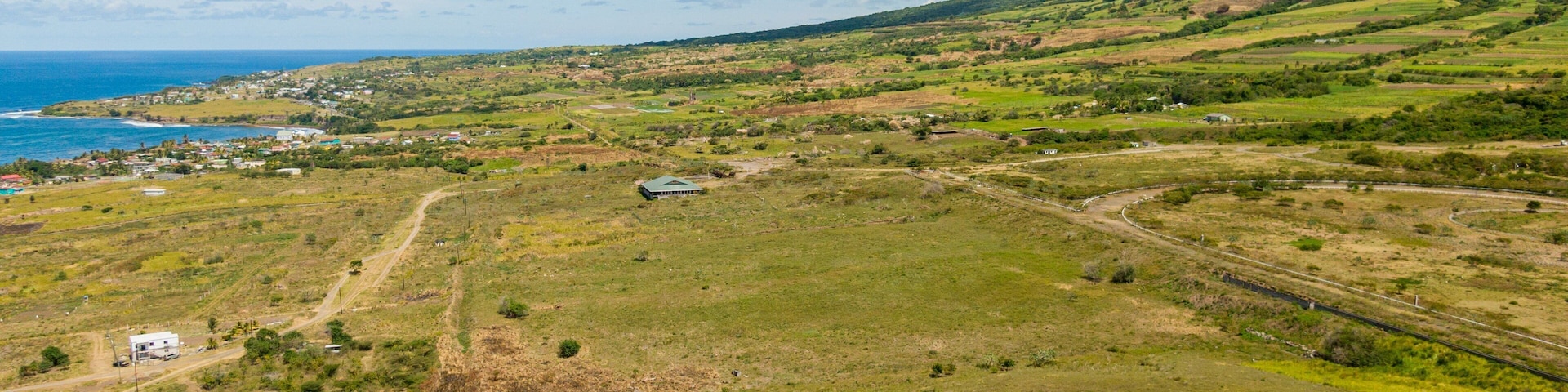 Mount Liamuiga showing landscape views and tranquil scenes