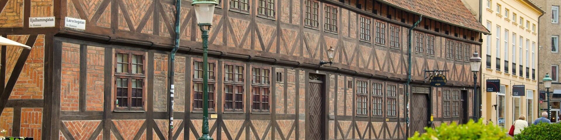 Lilla Torg que incluye una ciudad, imágenes de calles y arquitectura patrimonial