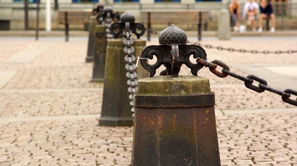 Gustav Adolf Square showing a square or plaza