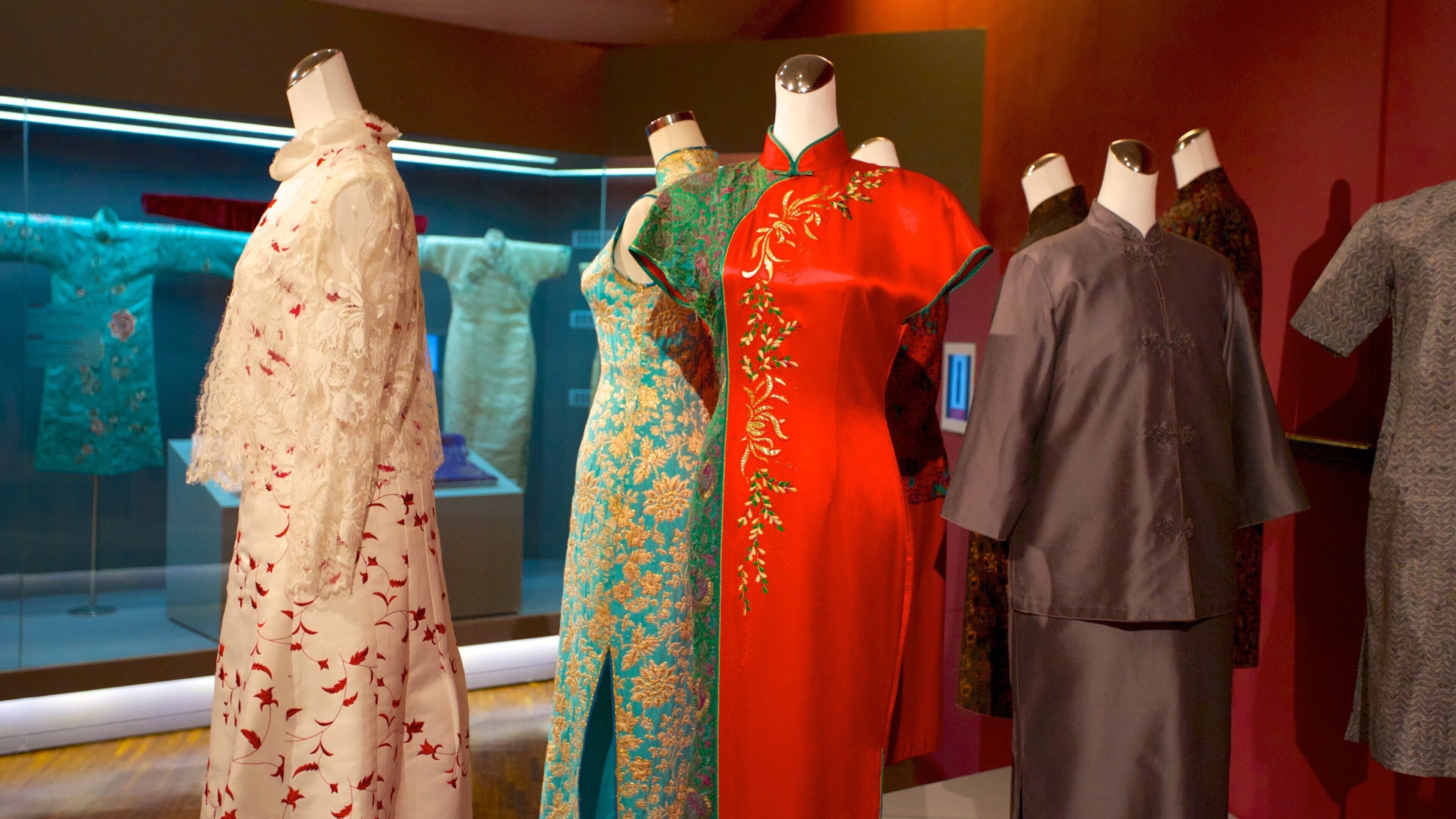 National Taiwan Museum featuring interior views