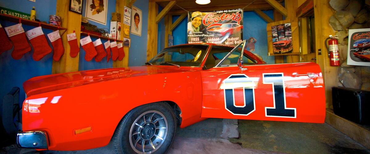 Cooter\'s Place featuring interior views