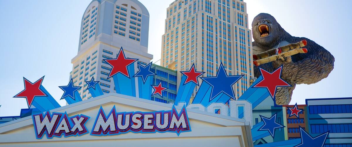 Hollywood Wax Museum welches beinhaltet Beschilderung