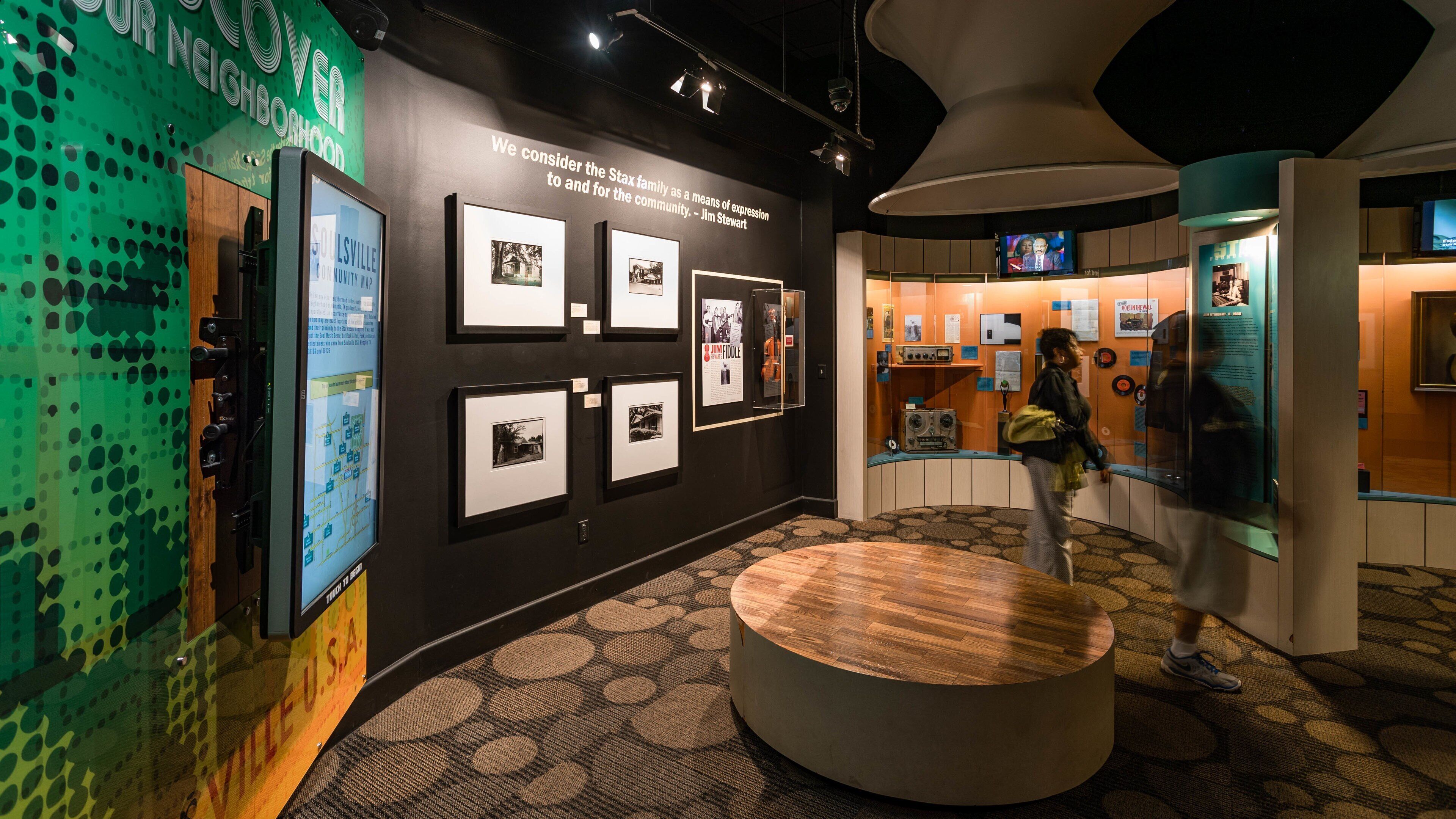 Stax Museum of American Soul Music showing interior views