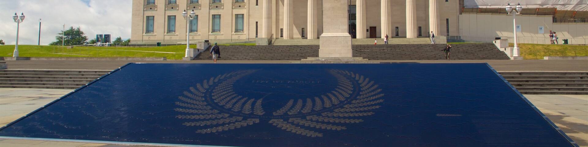 Auckland War Memorial Museum which includes heritage architecture